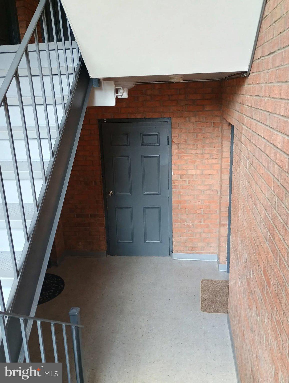 1805 WILLIAM STREET B7