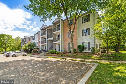 21 FISHER DRIVE FRANKLIN PARK NJ 08823