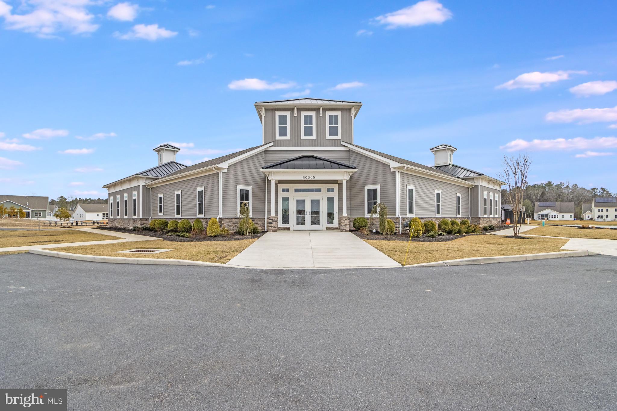 ANCHORS RUN - Residential