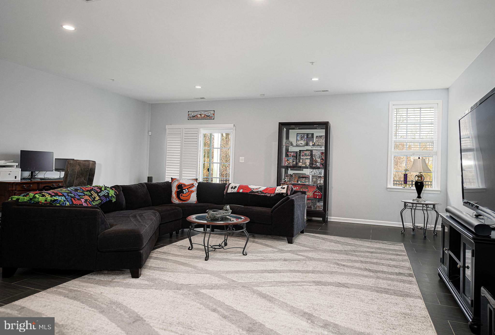 LAUREL RIDGE - Residential