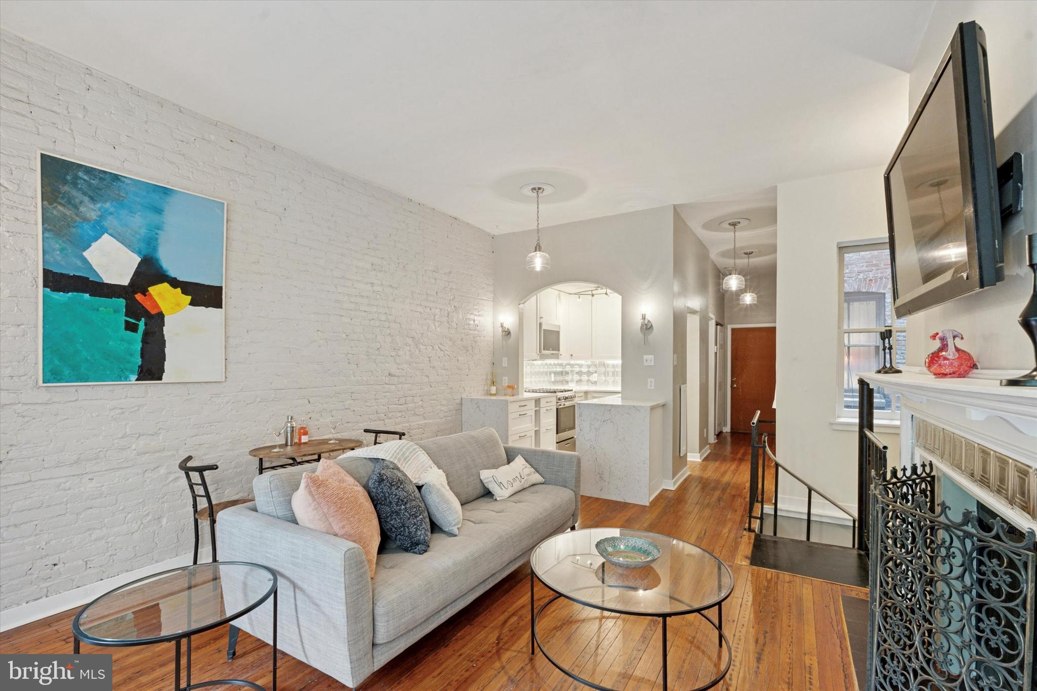 WASHINGTON SQ WEST - Residential