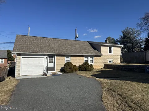 MLS: MDBC2119102