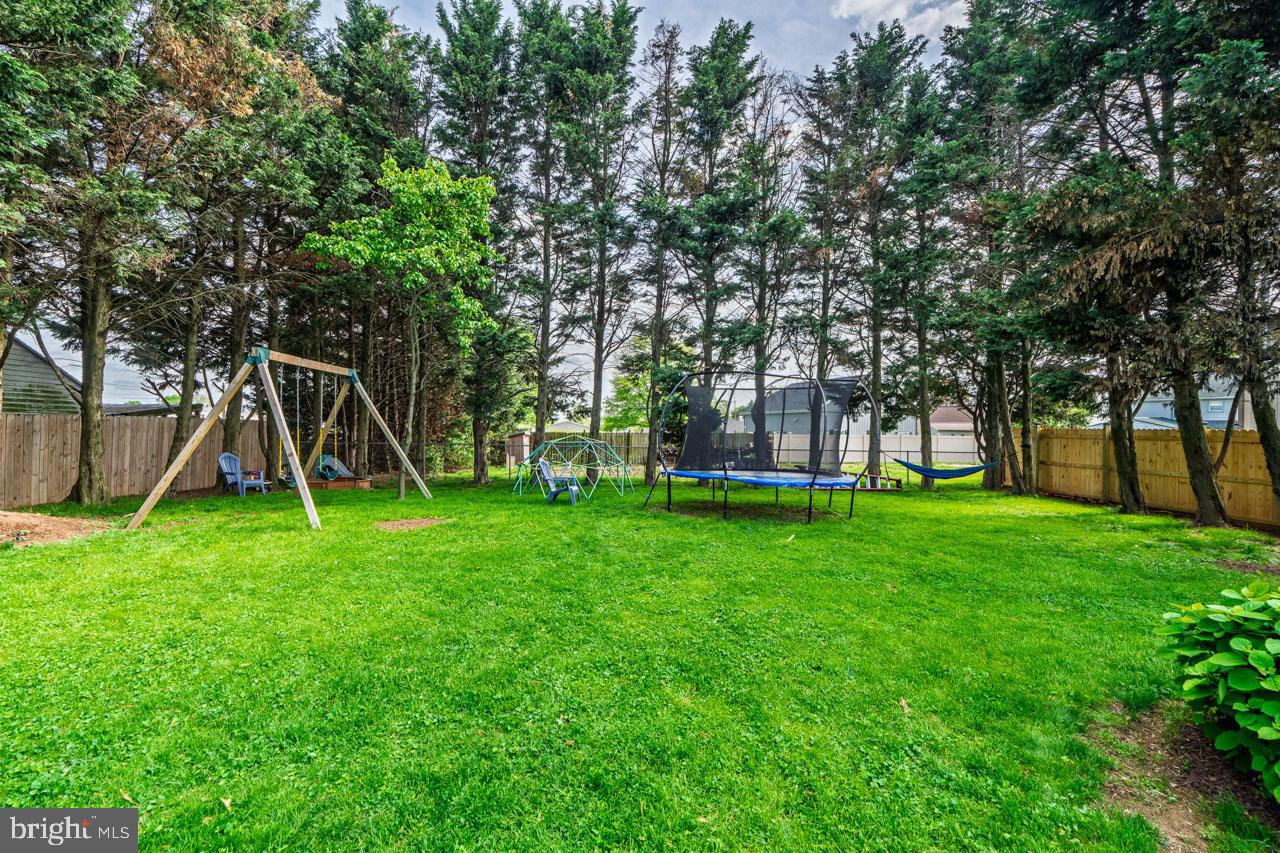 LEACOCK TWP - Residential