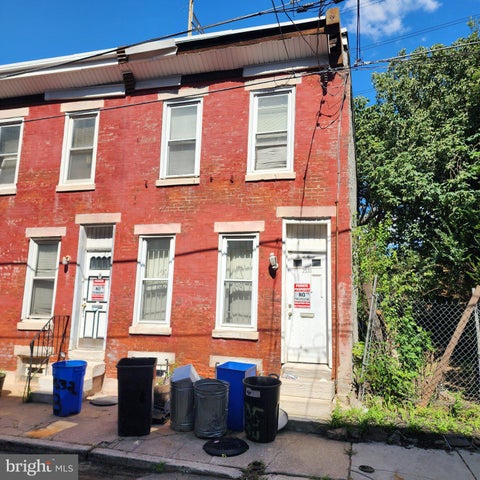 Townhouse For Sale - 2535 Alter Street<br/> PHILADELPHIA, PA 19146