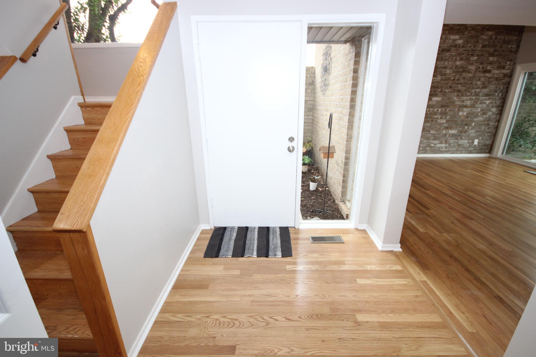 COURTS OF WHETSTONE - Residential