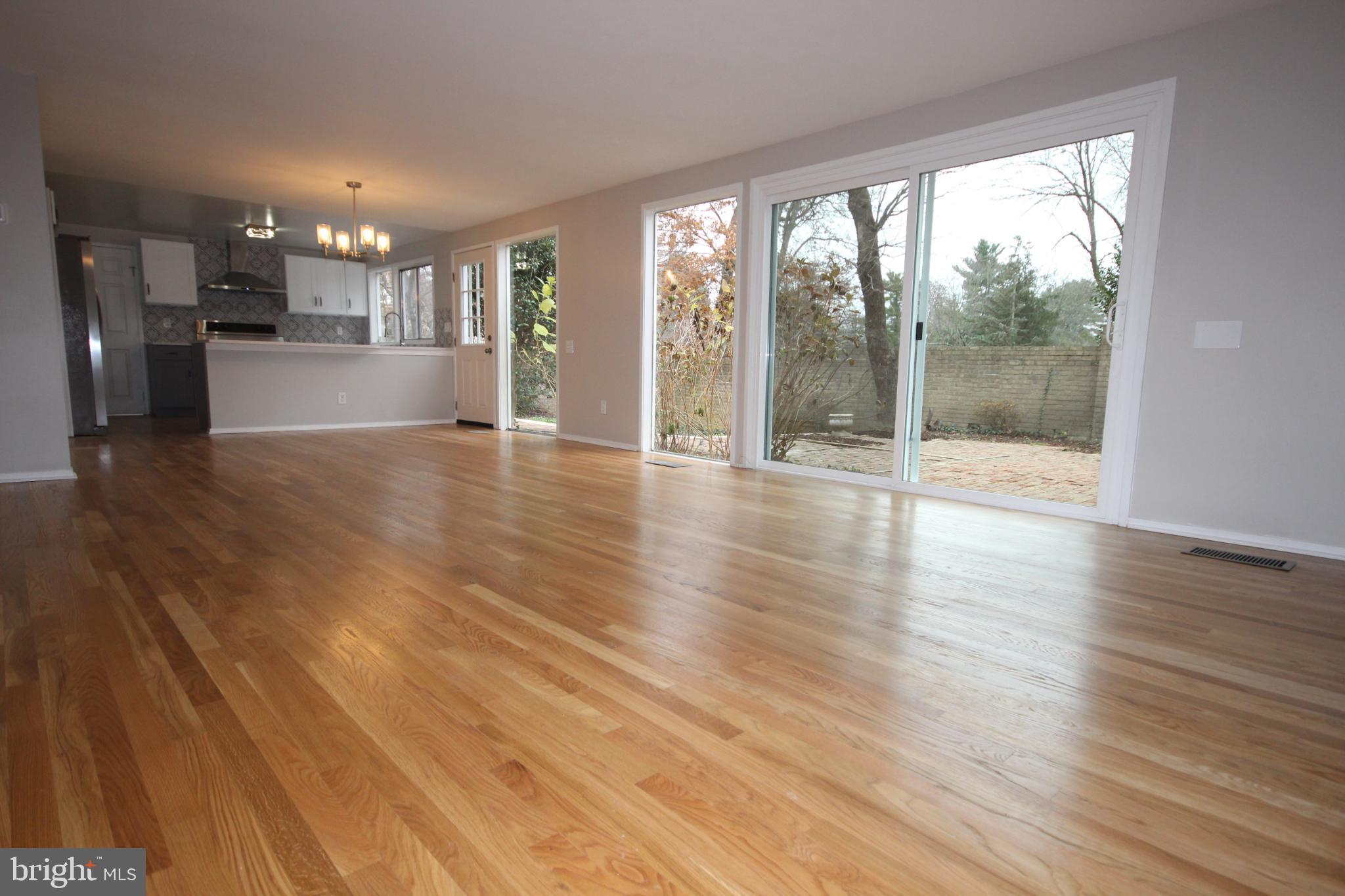 COURTS OF WHETSTONE - Residential