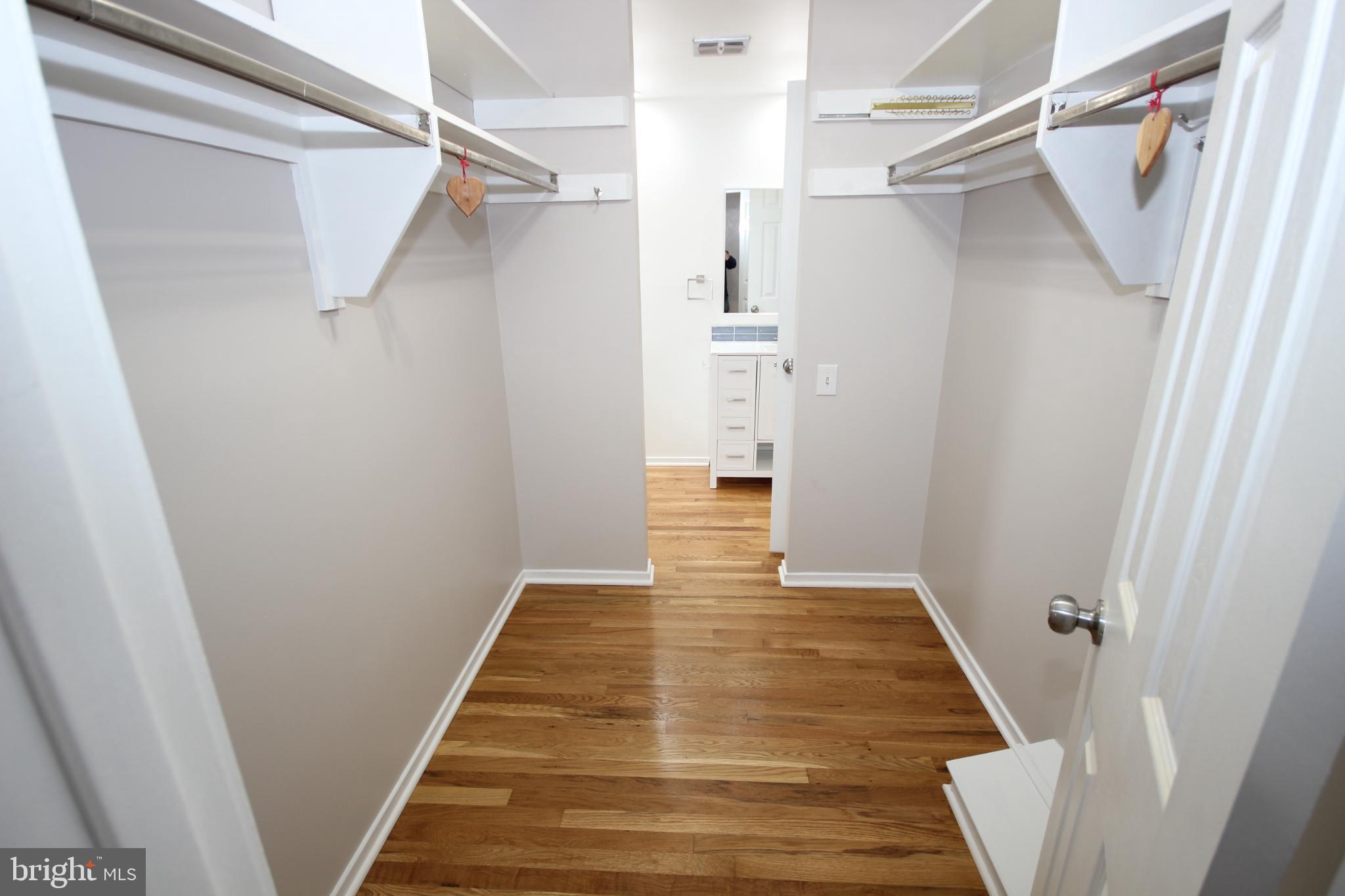 COURTS OF WHETSTONE - Residential