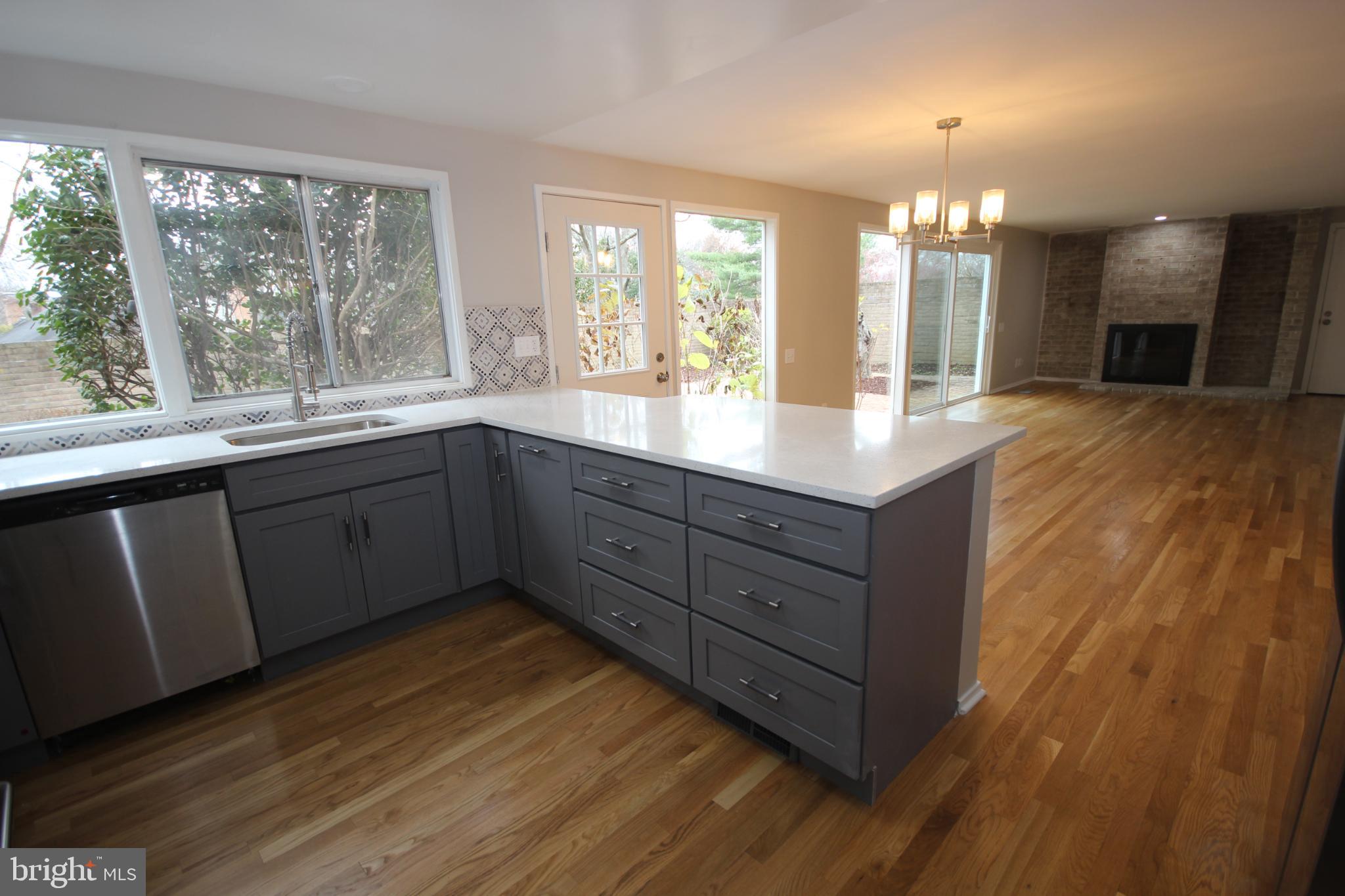 COURTS OF WHETSTONE - Residential