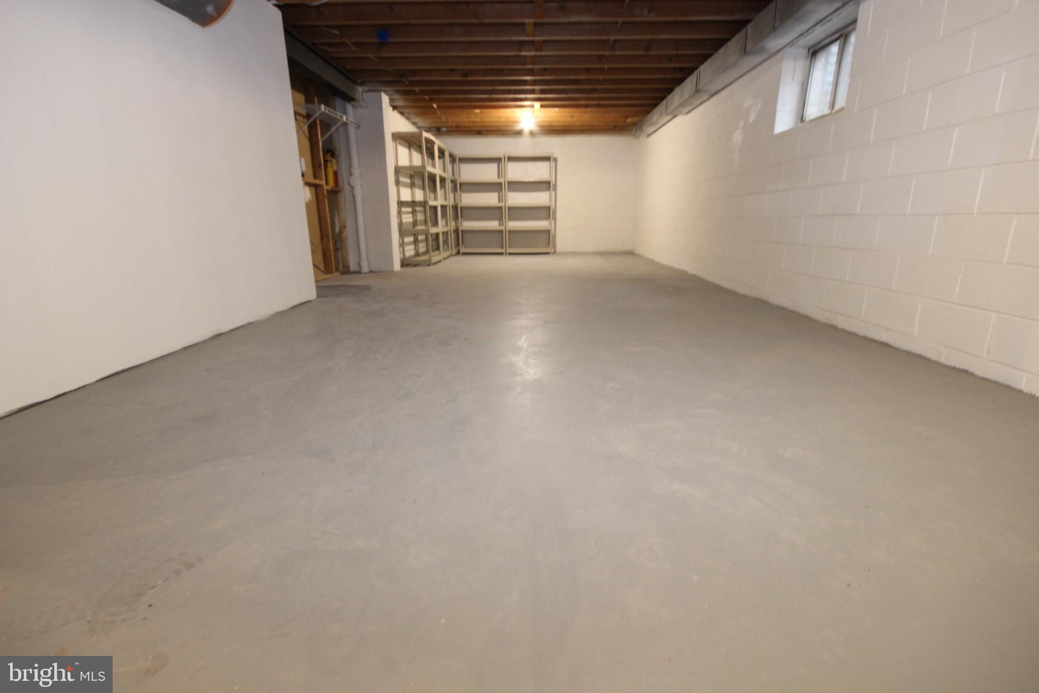 COURTS OF WHETSTONE - Residential