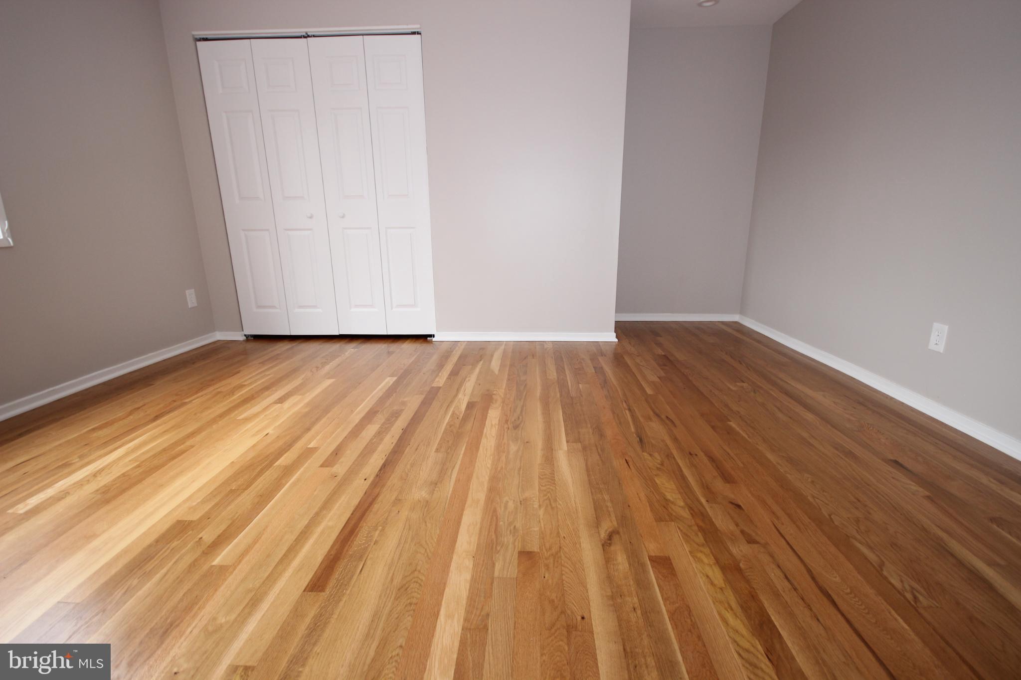 COURTS OF WHETSTONE - Residential