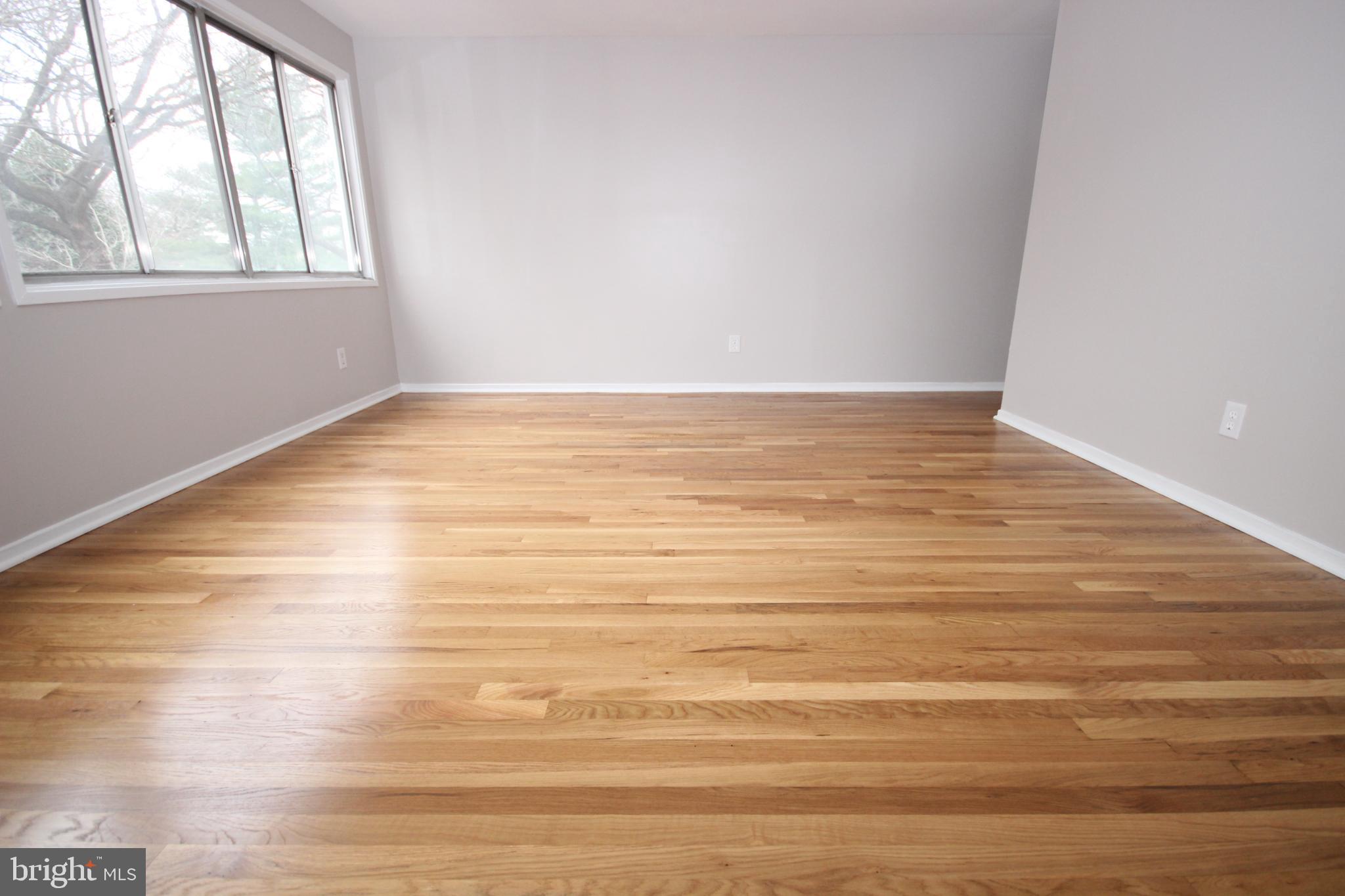 COURTS OF WHETSTONE - Residential