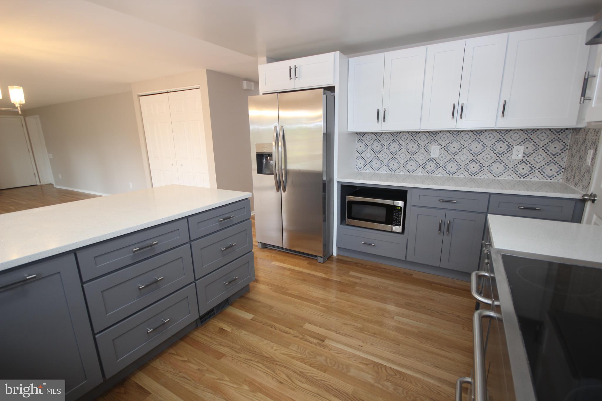 COURTS OF WHETSTONE - Residential