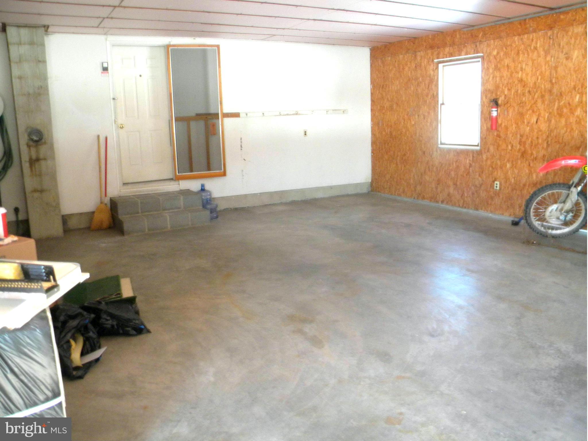 DAVIDSONVILLE - Residential Lease