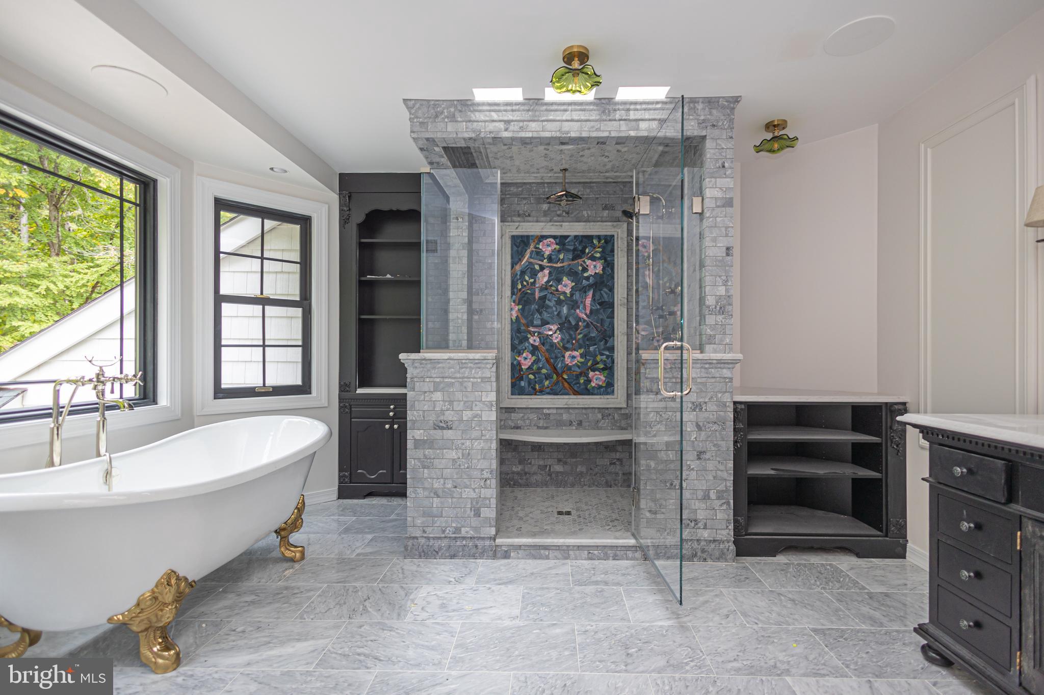 BELLINGHAMSHIRE ES - Residential