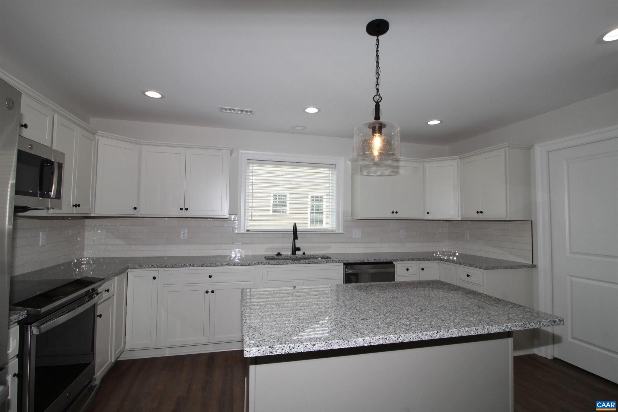 BRIDGEPORT - Residential Lease