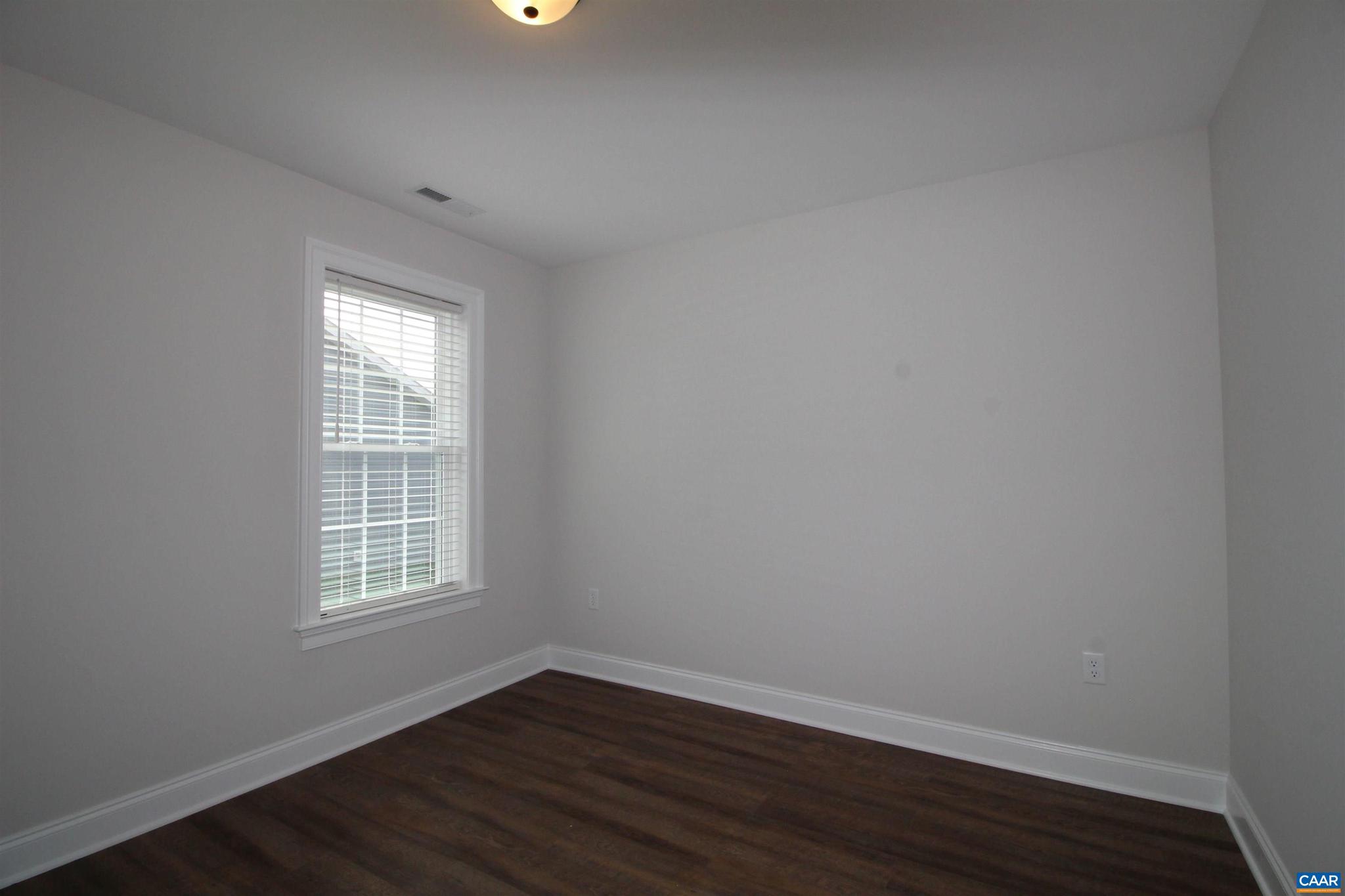 BRIDGEPORT - Residential Lease