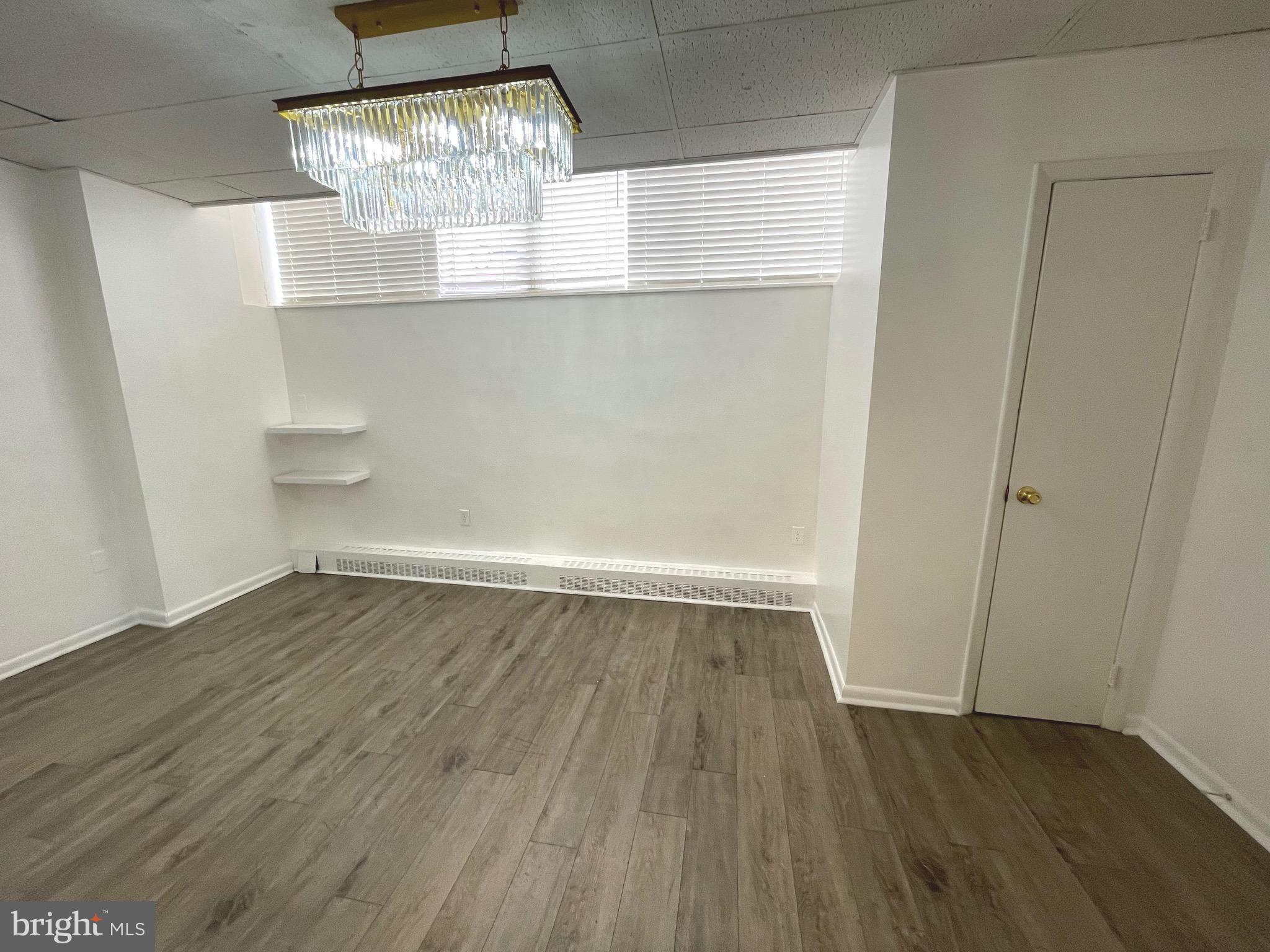 TROLLEY SQUARE - Commercial Sale