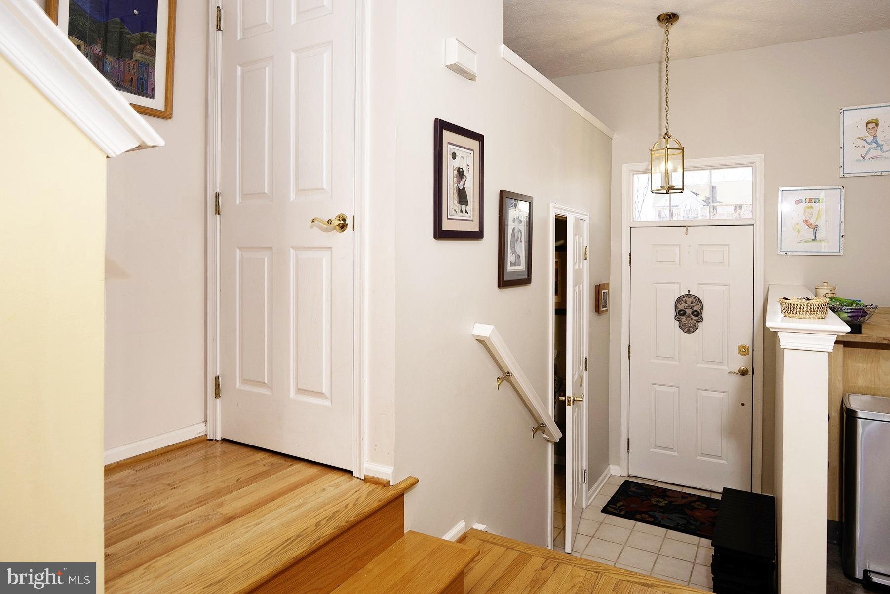 NORTH POINTE - Residential