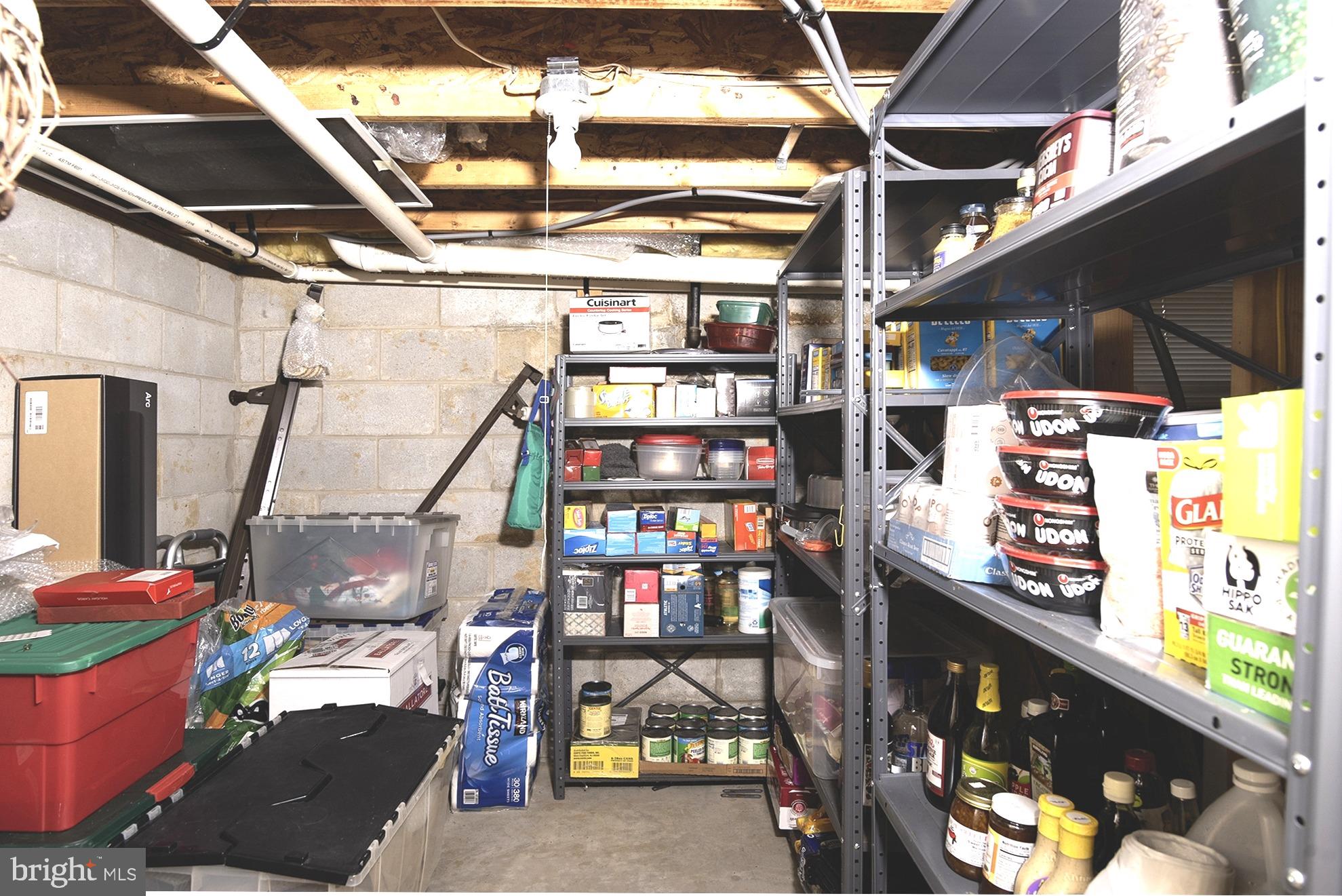 NORTH POINTE - Residential