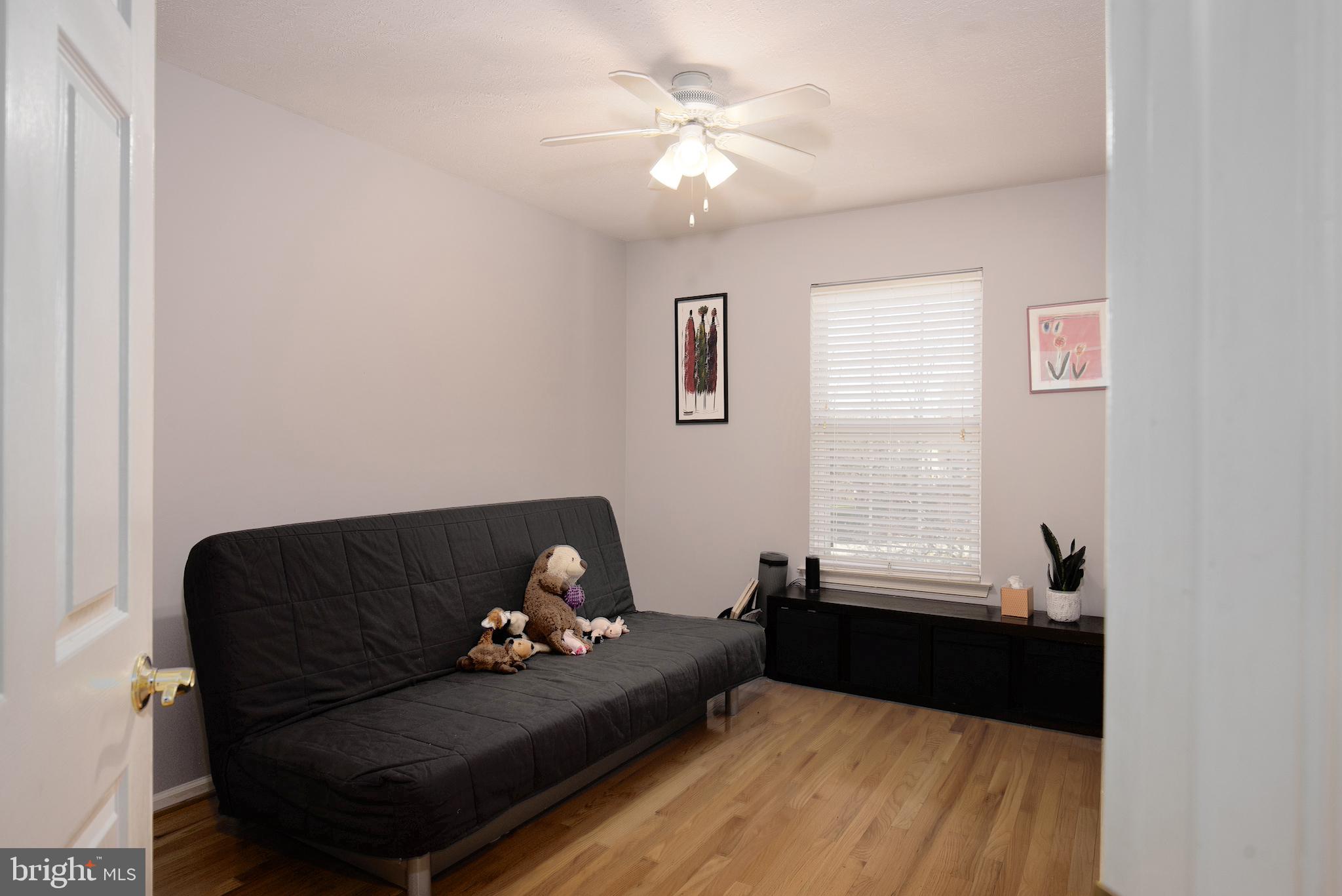 NORTH POINTE - Residential