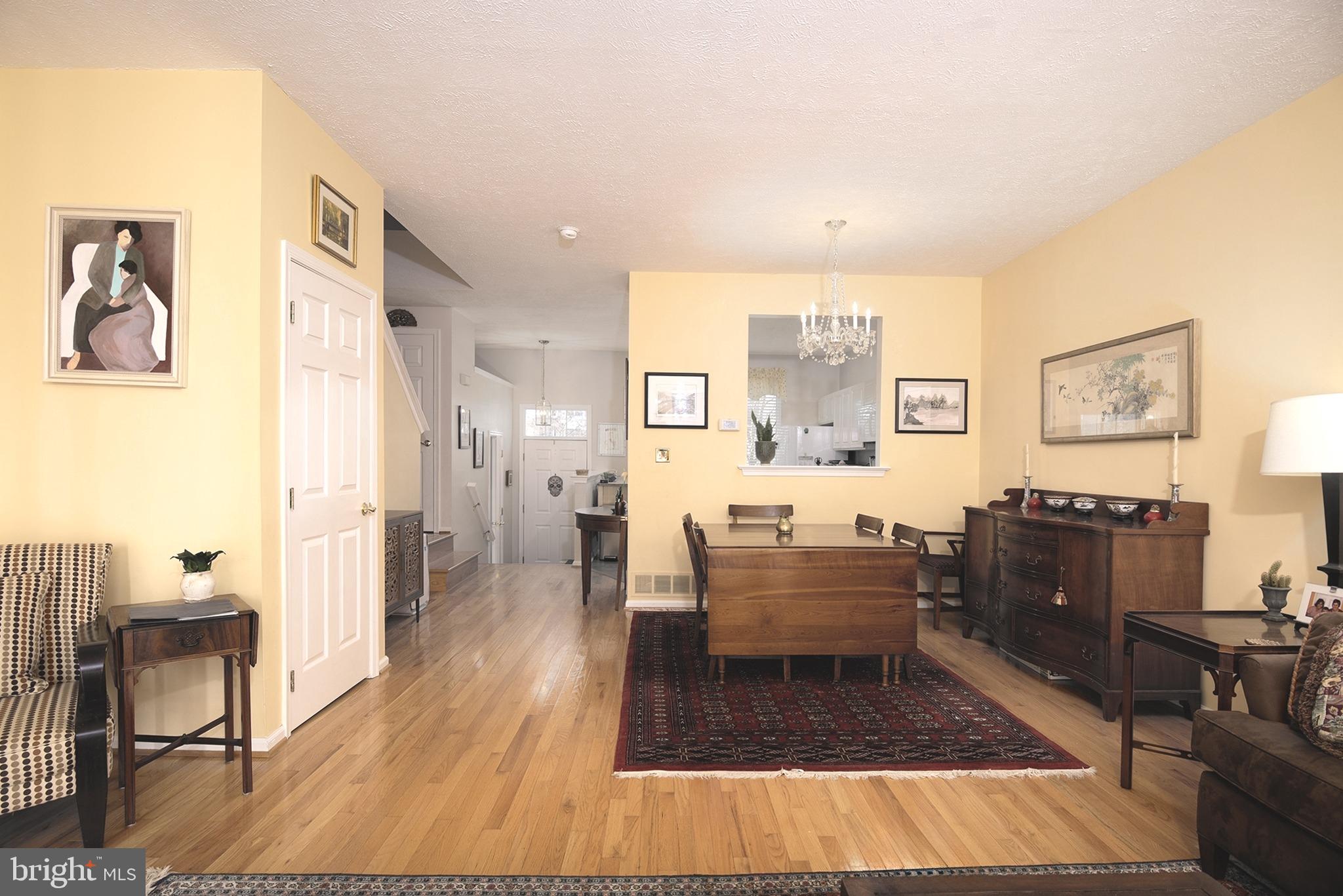 NORTH POINTE - Residential