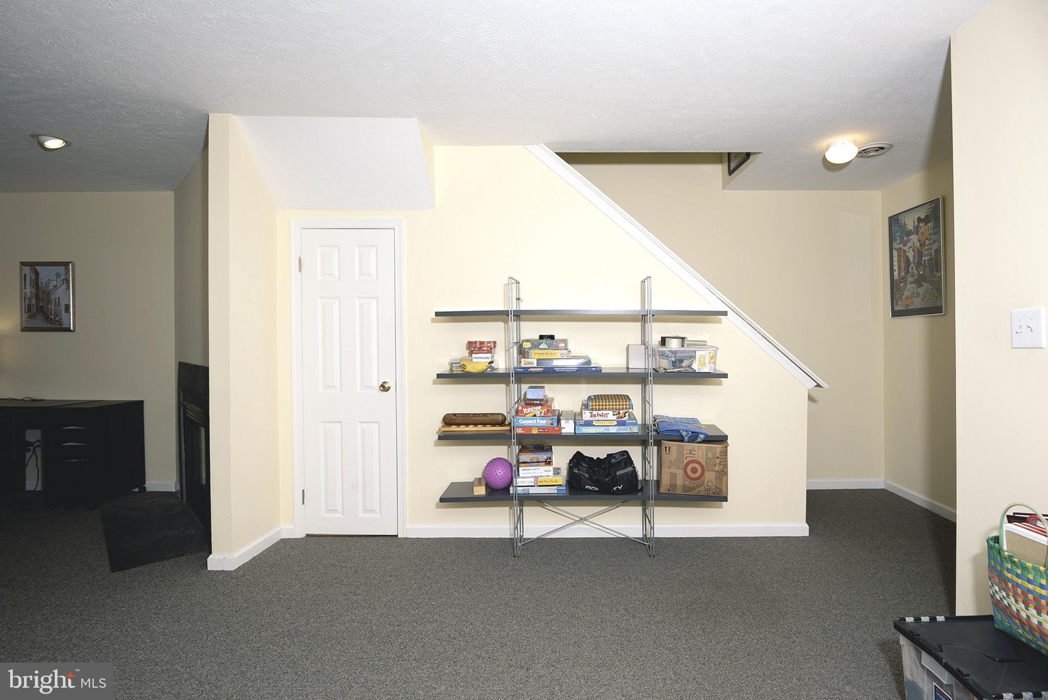 NORTH POINTE - Residential