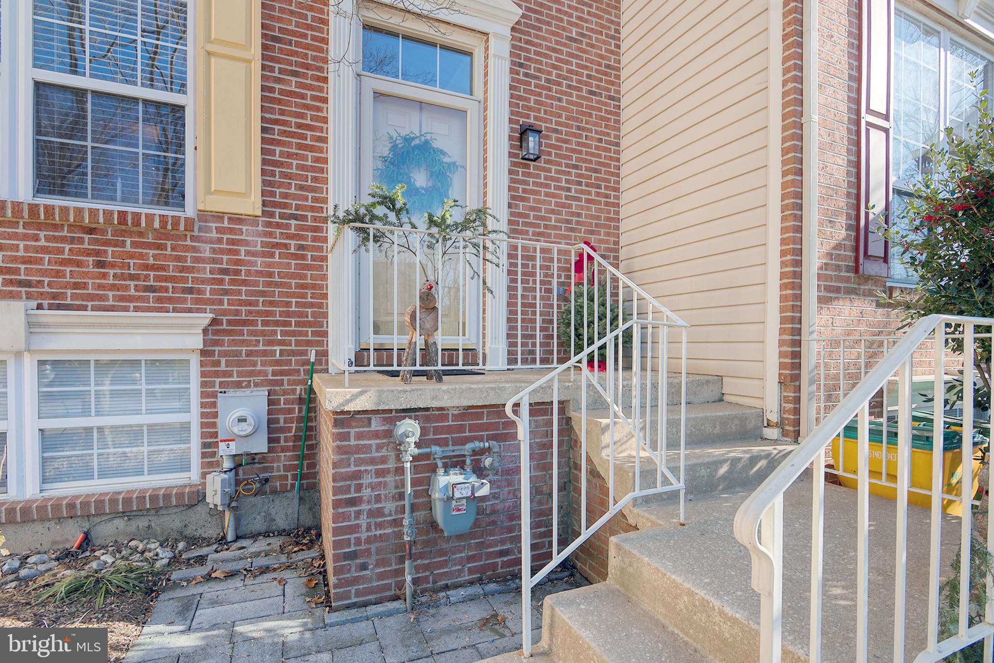 NORTH POINTE - Residential