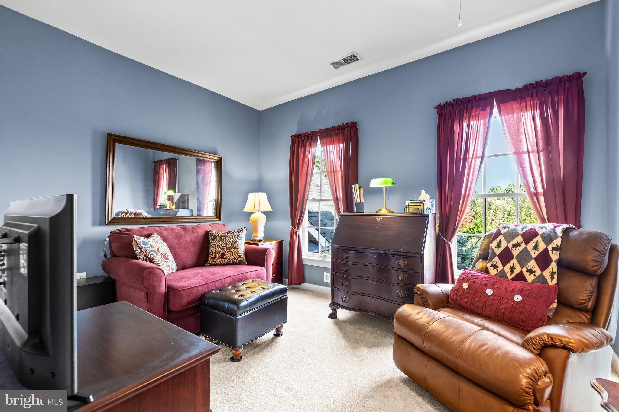 CAMERON RUN - Residential