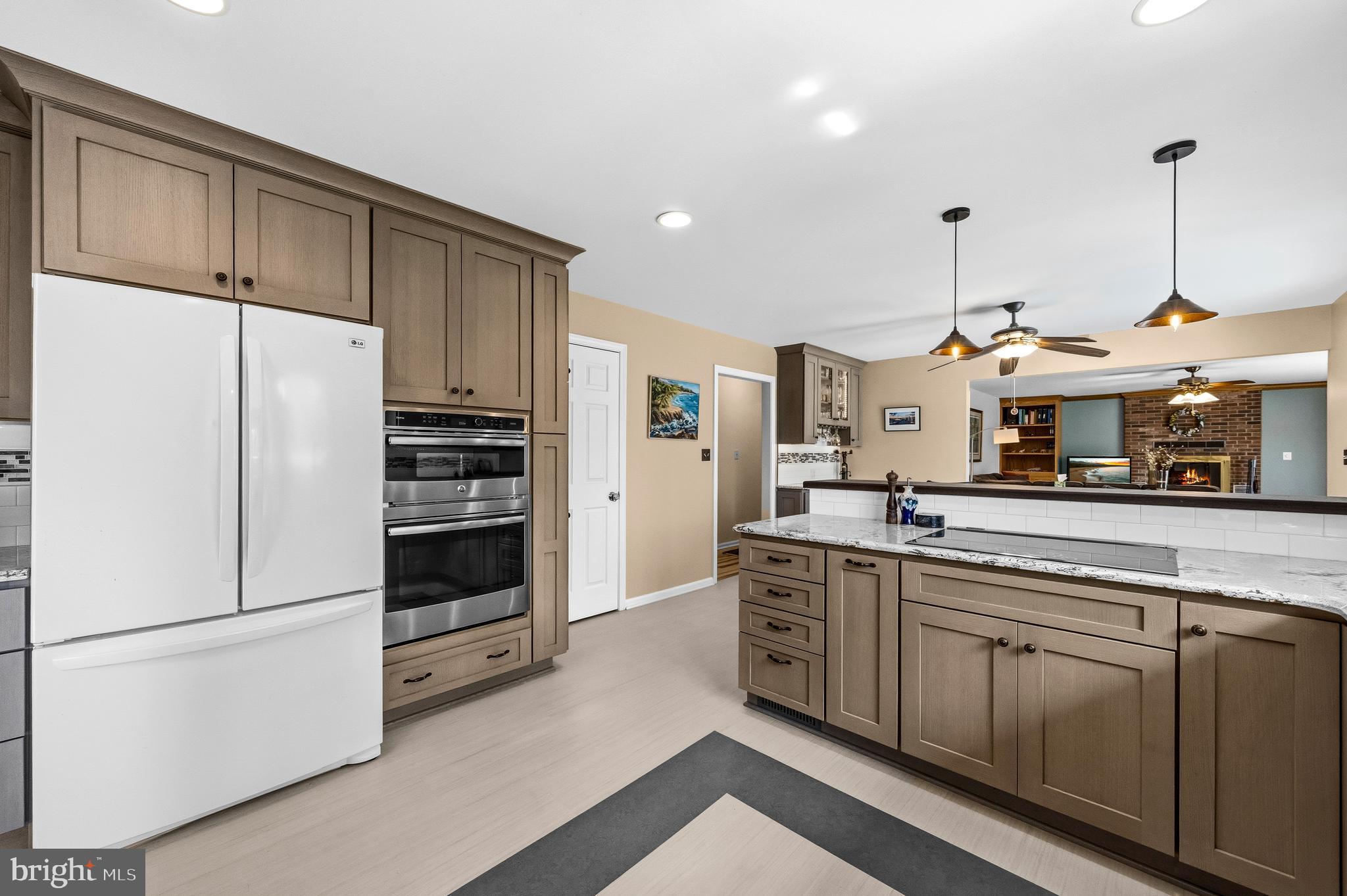 HERITAGE HILLS - Residential