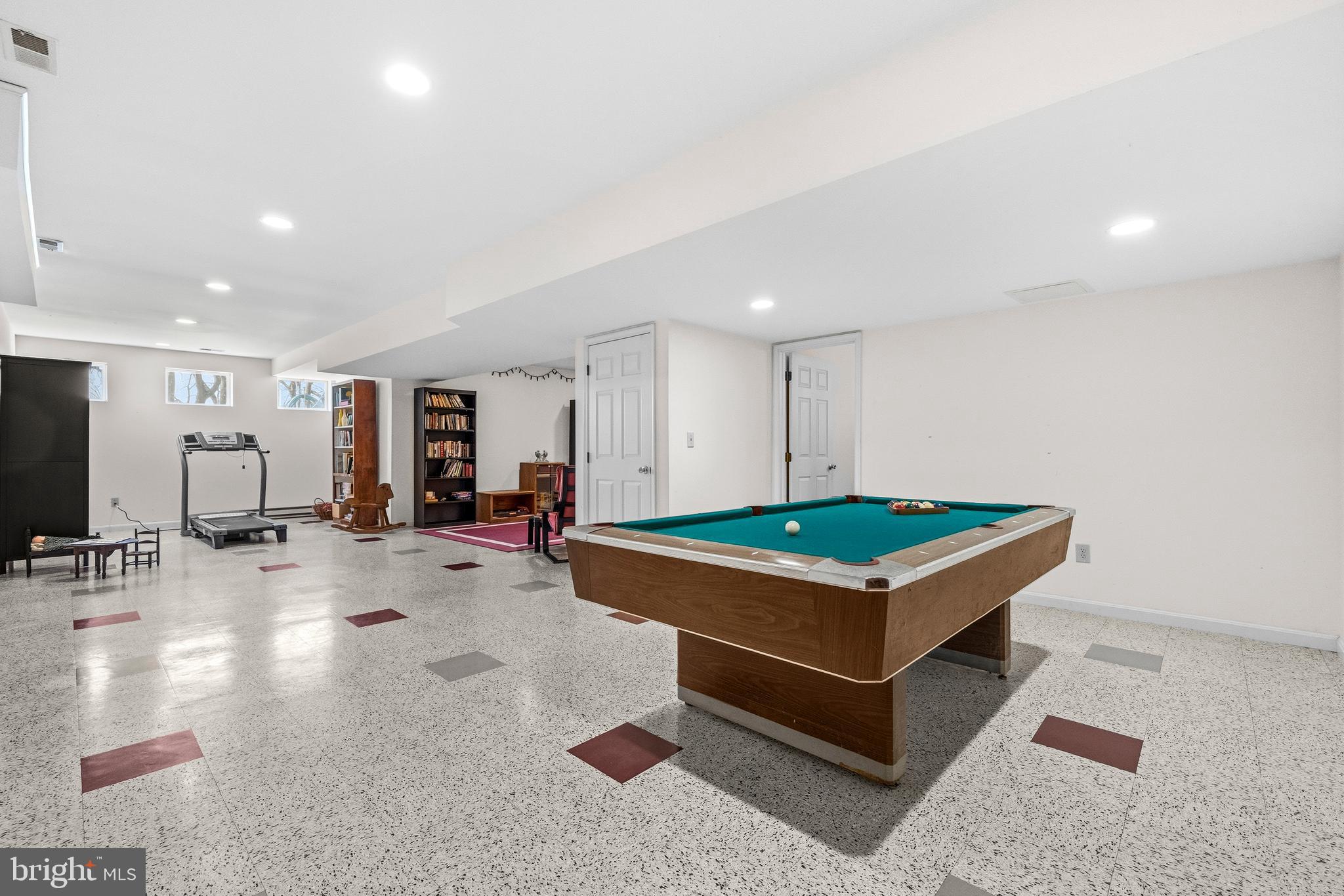 HERITAGE HILLS - Residential