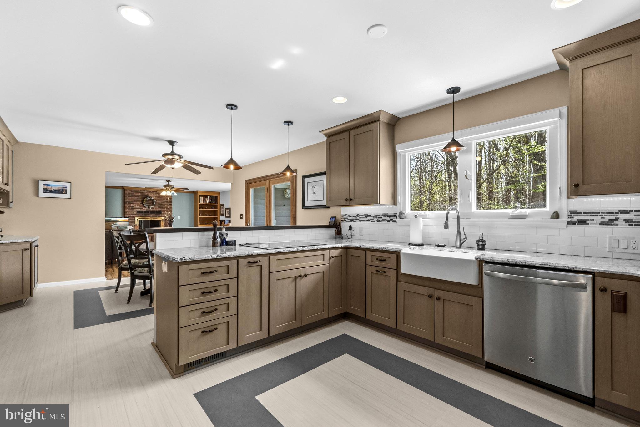 HERITAGE HILLS - Residential