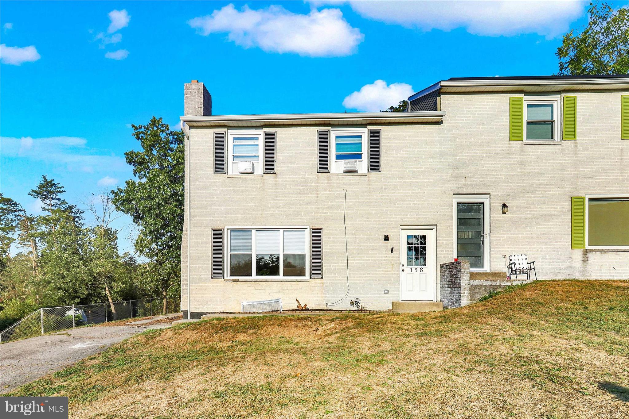 This remodeled home offers 3 bedrooms, 1.5 bathrooms, and a warm, inviting layout designed for modern living. Step inside to a spacious living room with a cozy fireplace, the perfect spot to gather on chilly evenings. The thoughtful updates throughout blend style and function, giving the home a fresh, move-in-ready feel.
The kitchen and baths have been refreshed with modern finishes, while the bedrooms provide comfortable retreats with plenty of natural light. Outside, you’ll find a yard ready for entertaining, gardening, or simply relaxing. Conveniently located near Carlisle’s shops, dining, and commuter routes, this home combines charm, updates, and everyday convenience.