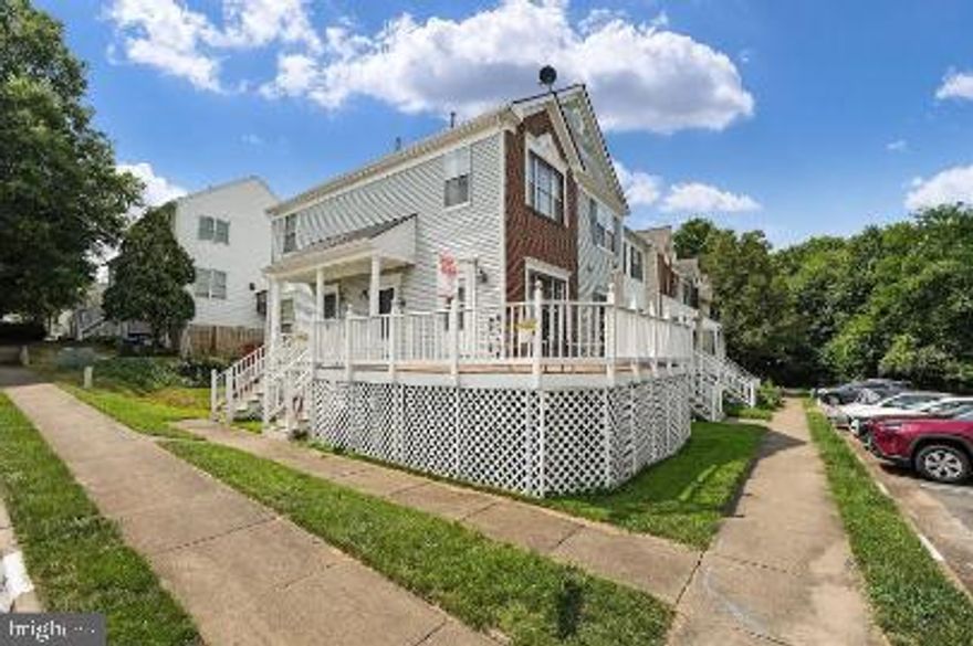 Discover modern living and exceptional amenities at 15663 Viewpoint Cir in Dumfries, VA 22025. This home perfectly blends comfortable, contemporary interiors with an impressive suite of community features, creating a lifestyle of ease and enjoyment. It's an ideal choice for anyone seeking a stylish and functional retreat within a vibrant and amenity-rich neighborhood.
Step inside to find a comfortable and well-appointed living space designed for modern living.
Home Features & Comforts
* Washer and Dryer included for ultimate convenience
* Dishwasher and Microwave in the kitchen
* Central AC and Central Heat for year-round comfort
* Private Deck for outdoor relaxation and entertaining
* Two private, assigned parking spaces with additional street parking available
* Trash collection and Snow Removal are included in the rent.
Community & HOA Perks
* Assigned/Private Parking for guaranteed convenience
* Swimming Pool, Gym, and Tennis Court for all your fitness and recreation needs
* Golf Course access right in your community
* Playground and Community Center for social gatherings and family fun
Nearby Outdoor Attractions
* Leesylvania State Park: Enjoy fishing, boating, hiking, and picnicking along the scenic shores of the Potomac River.
* Prince William Forest Park: Explore miles of beautiful hiking and biking trails, offering a peaceful escape into nature.
* Quantico Marine Corps Base & Museum: Visit the Marine Corps Heritage Foundation and Museum, or explore nearby historical sites.
Located in a desirable Dumfries community, this home balances a peaceful setting with an incredibly vibrant and active lifestyle. From relaxing on your private deck to enjoying a round of golf or a day at the community pool, 15663 Viewpoint Cir offers a truly exceptional lifestyle you'll love coming home to.