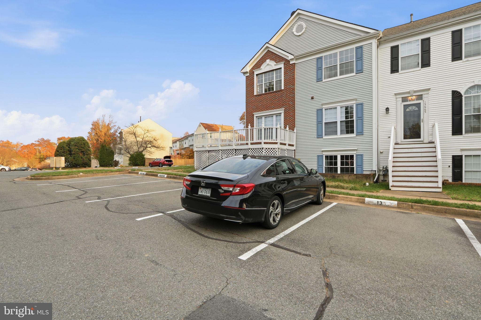 15663 VIEWPOINT CIRCLE