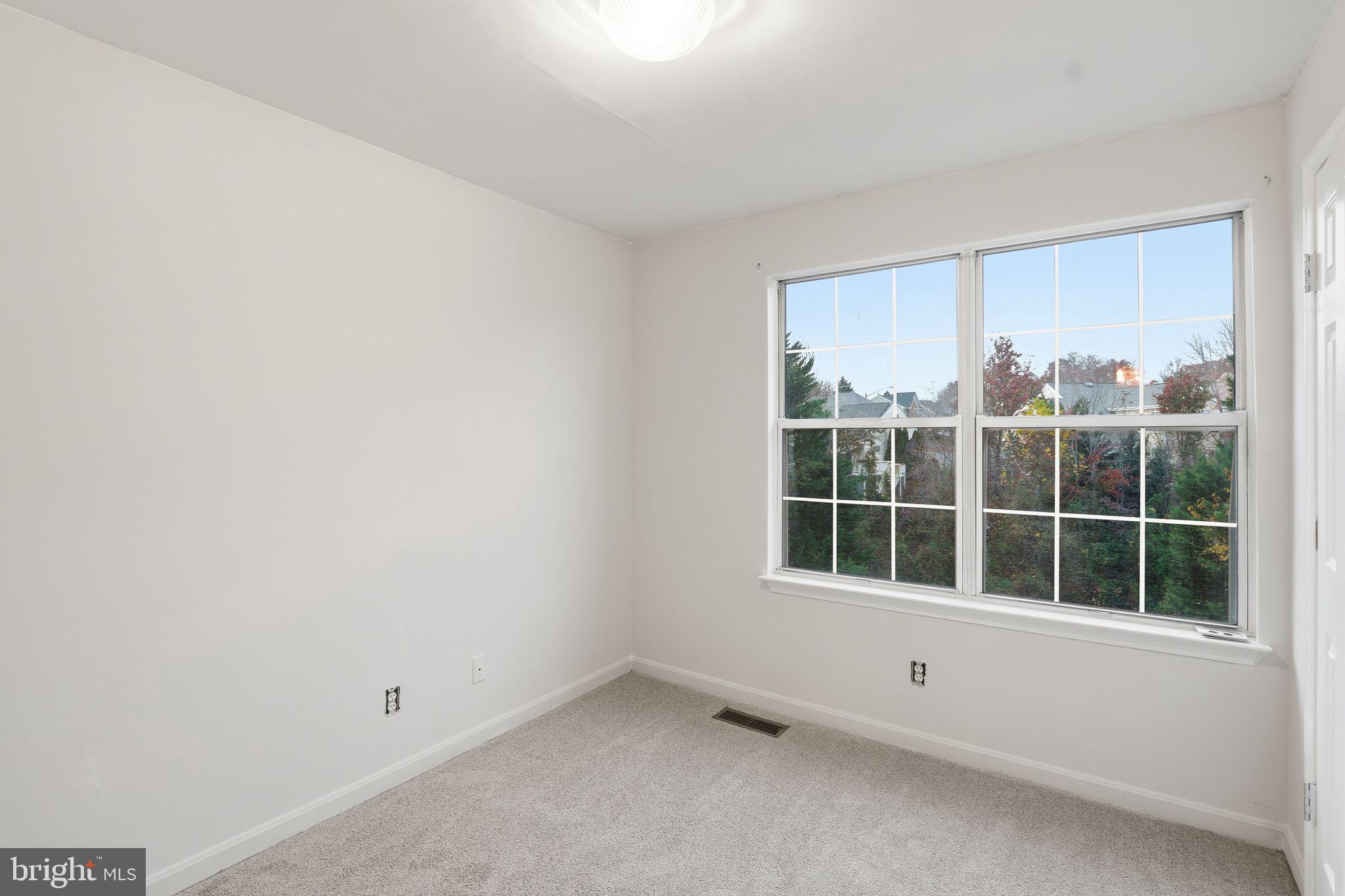 SOUTH LAKE AT MONTCLAIR - Residential Lease