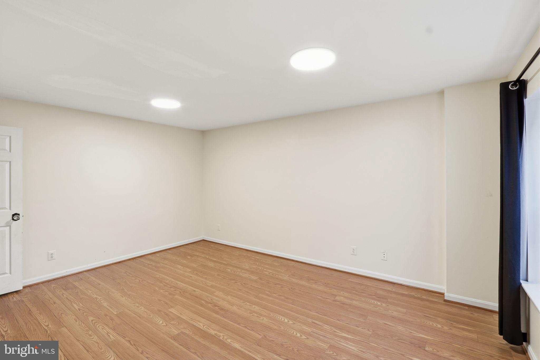 SOUTH LAKE AT MONTCLAIR - Residential Lease