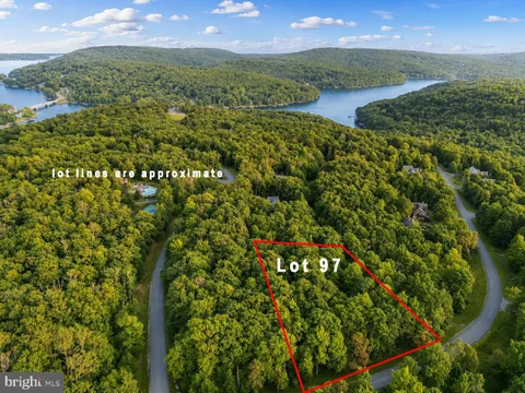 MLS: MDGA2012548