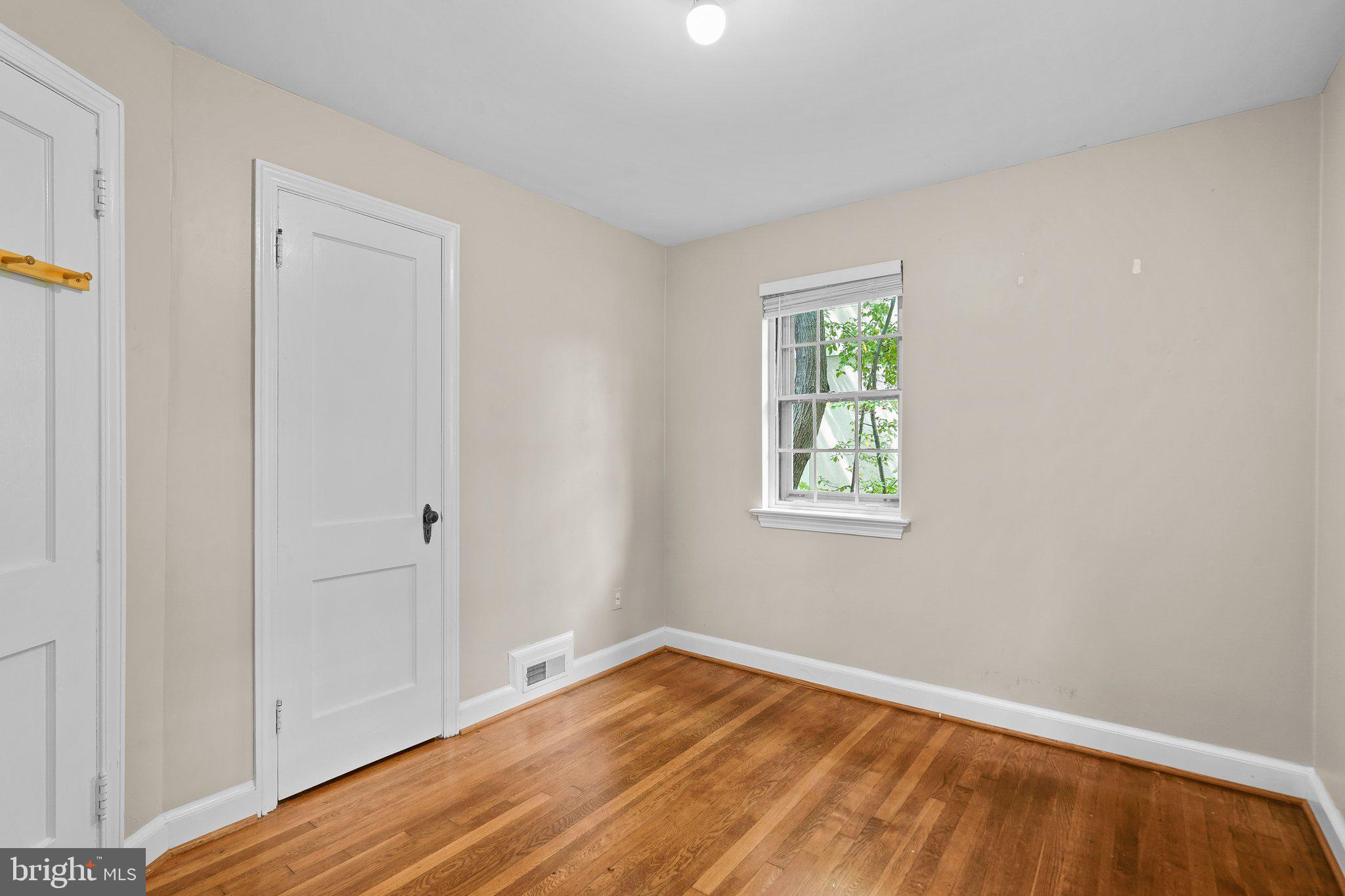 TAKOMA PARK - Residential Lease