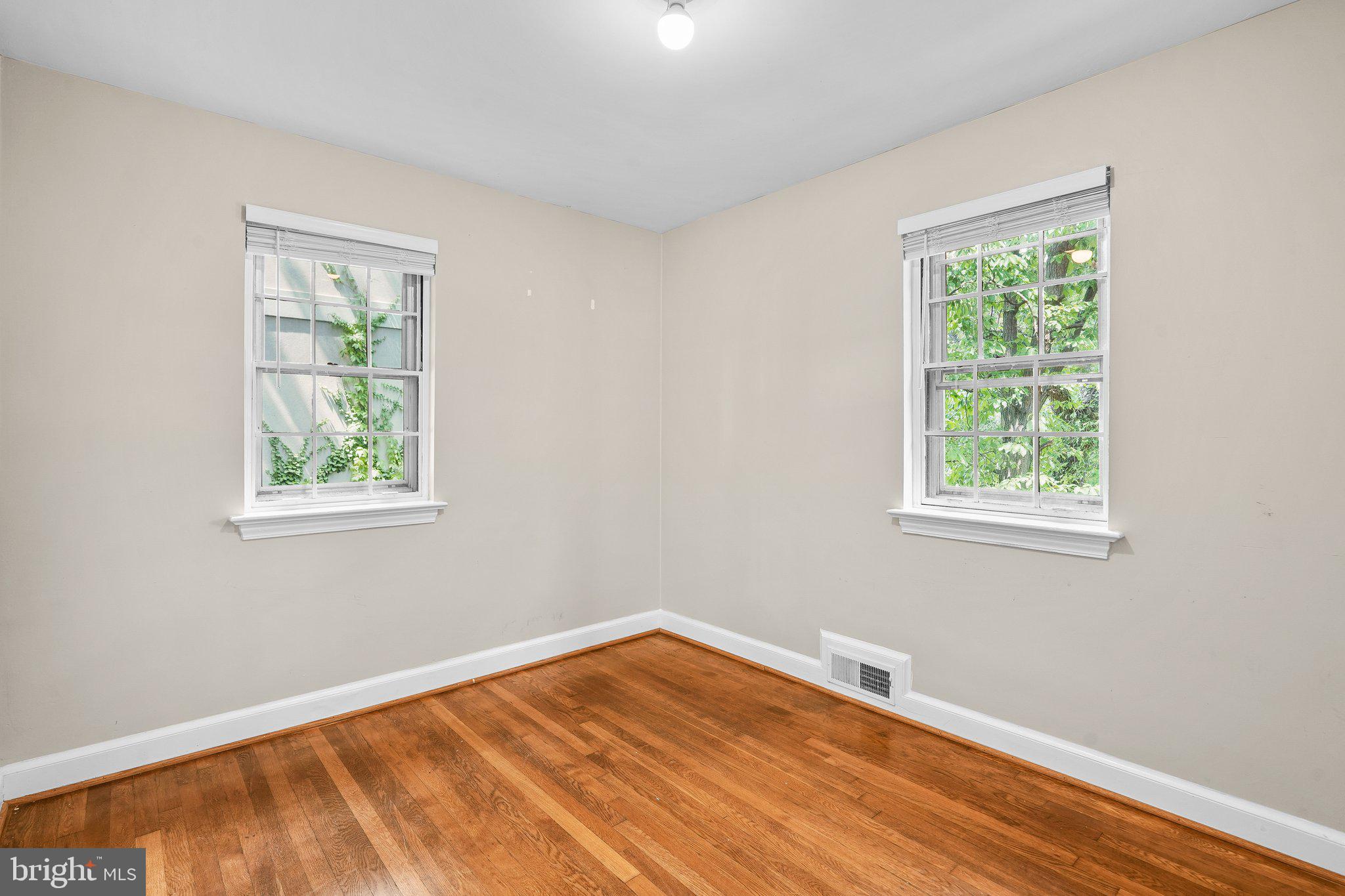 TAKOMA PARK - Residential Lease