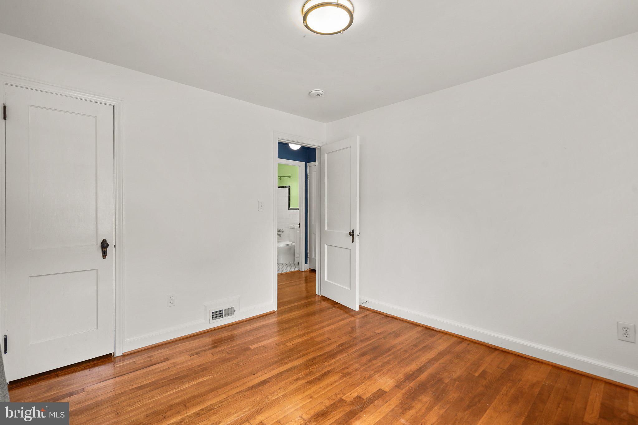 TAKOMA PARK - Residential Lease