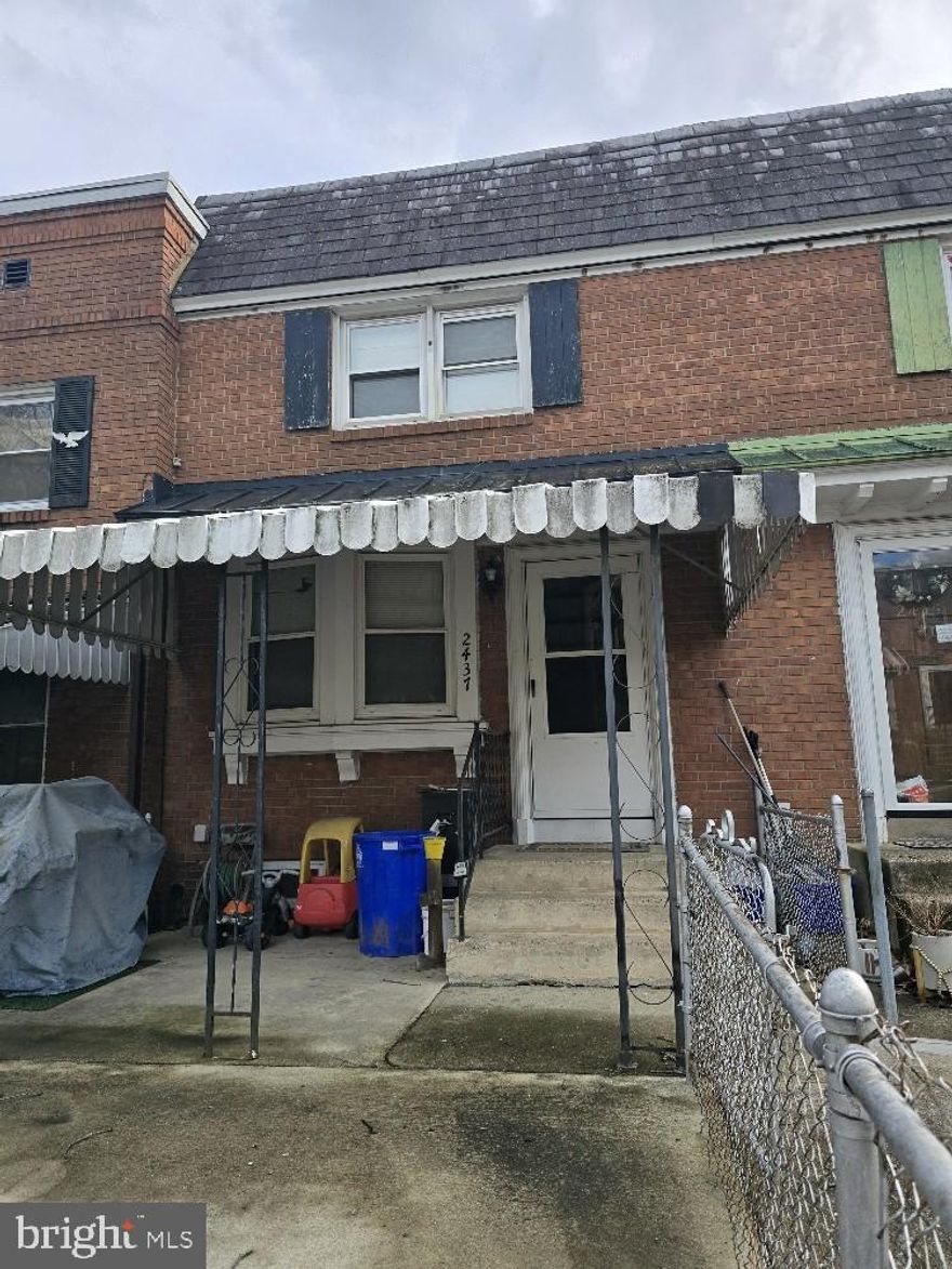 Welcome to 2437 Mercer Street, what a find!!  This brick exterior townhome located in Melrose section of the city is a jewel with infinite possibilities!!   3 bedroom, 1 bath, gas house with gas heat/water heater and cooking, ideal for the buyer on a budget or an investor looking to purchase in this section of the city!!  Attached garage and off street parking make this an ideal house for YOU!!

Subject to 3rd party approval, please allow 45 days for settlement date!
