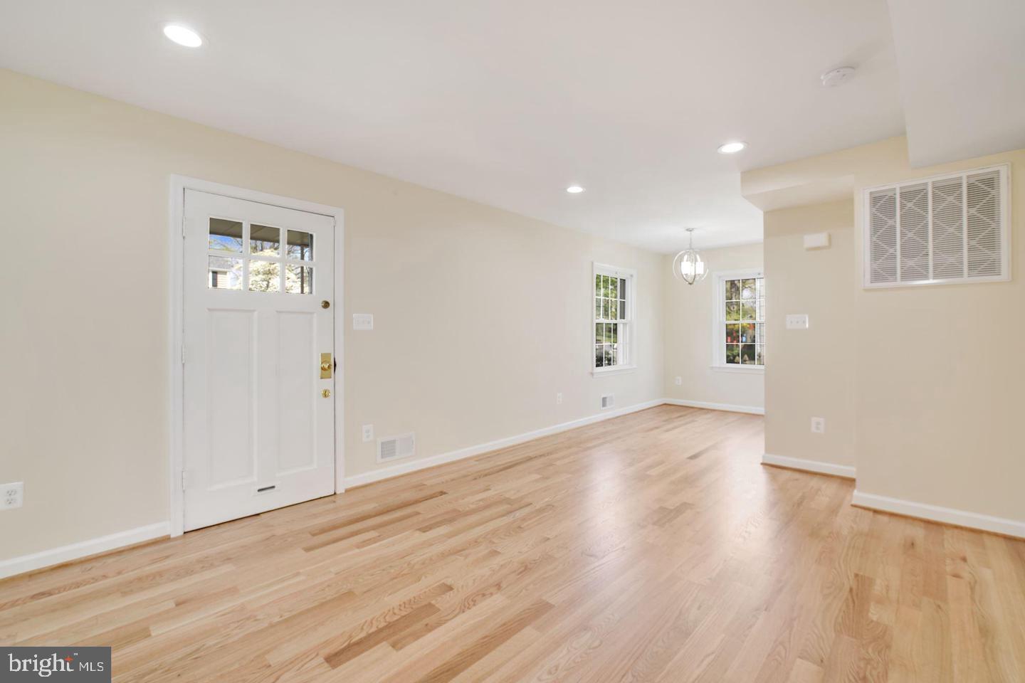 WOODMOOR - Residential