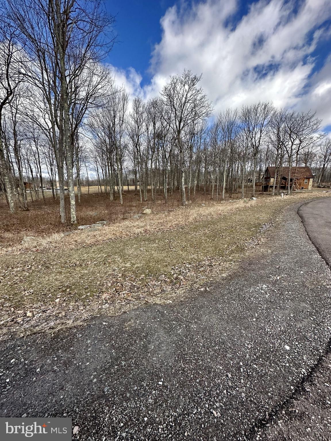 LODESTONE SUB - Land