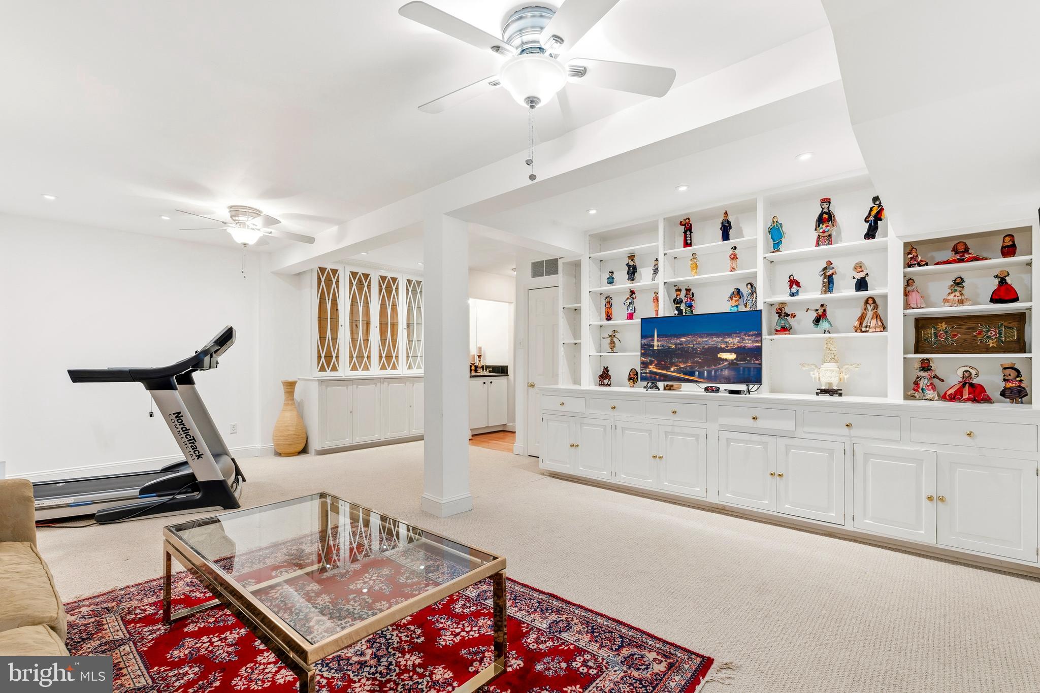 PARK GLEN HEIGHTS - Residential