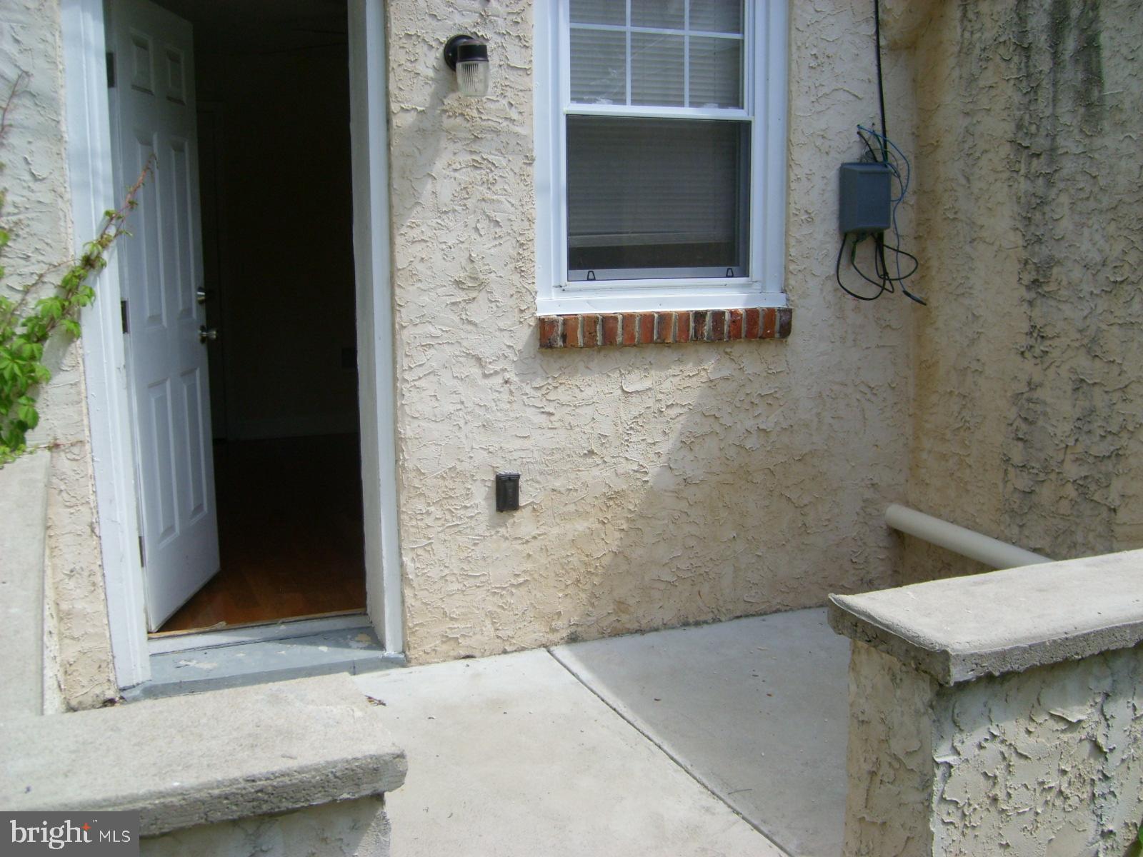 MANTUA - Residential