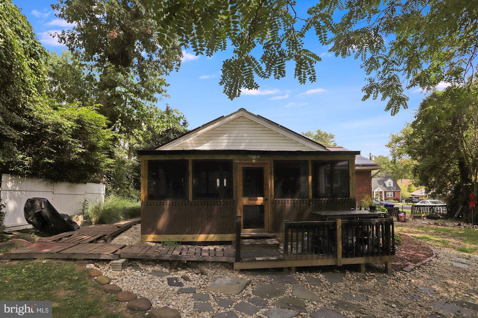 NORTHMONT - Residential