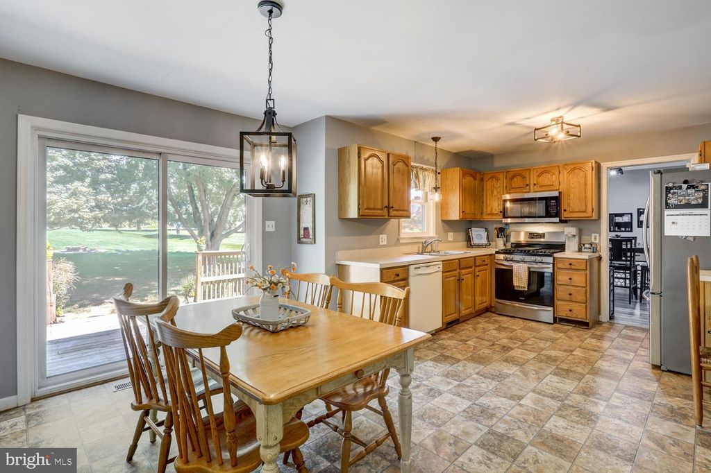 Photo of 6 Camellia Court, Lititz, PA 17543 (MLS # PALA2055832)