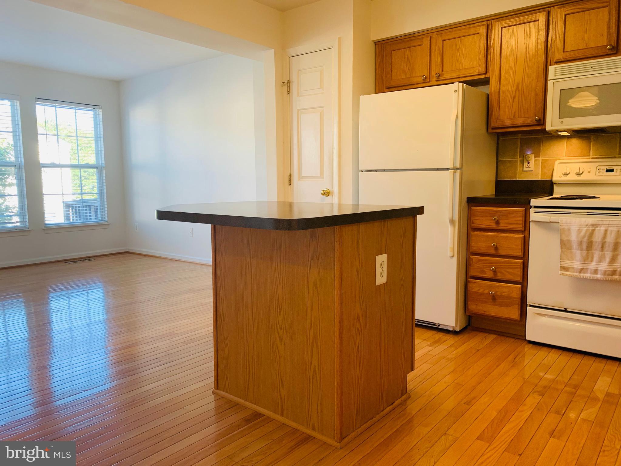 STRATFORD - Residential Lease