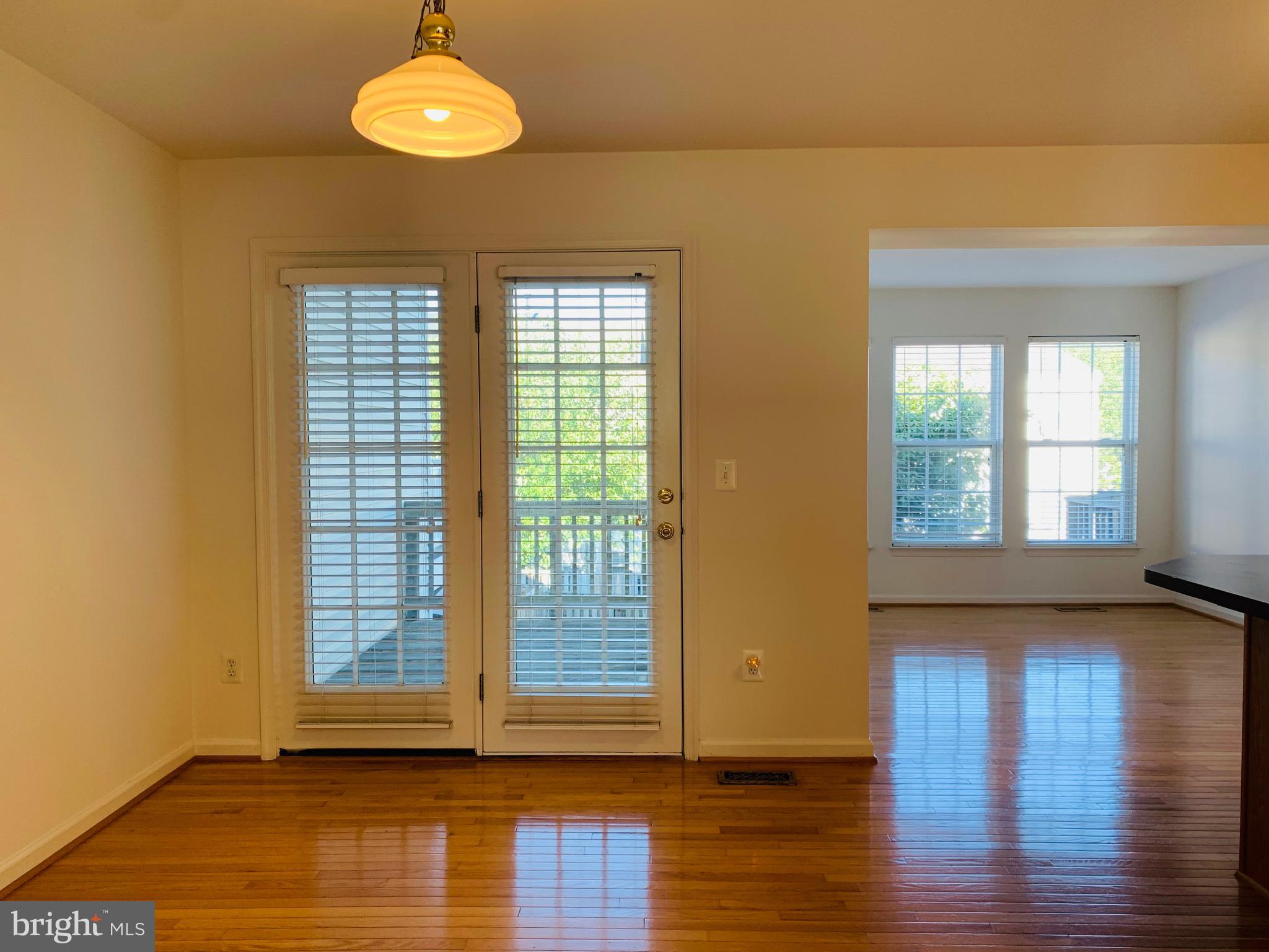 STRATFORD - Residential Lease