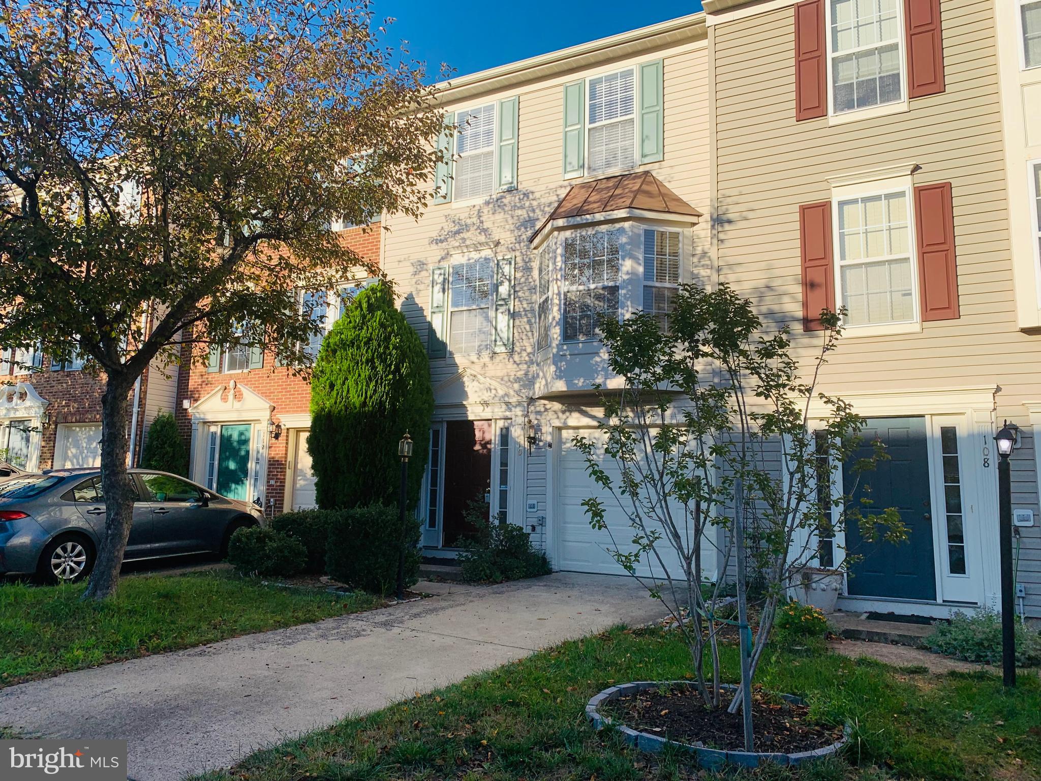 STRATFORD - Residential Lease